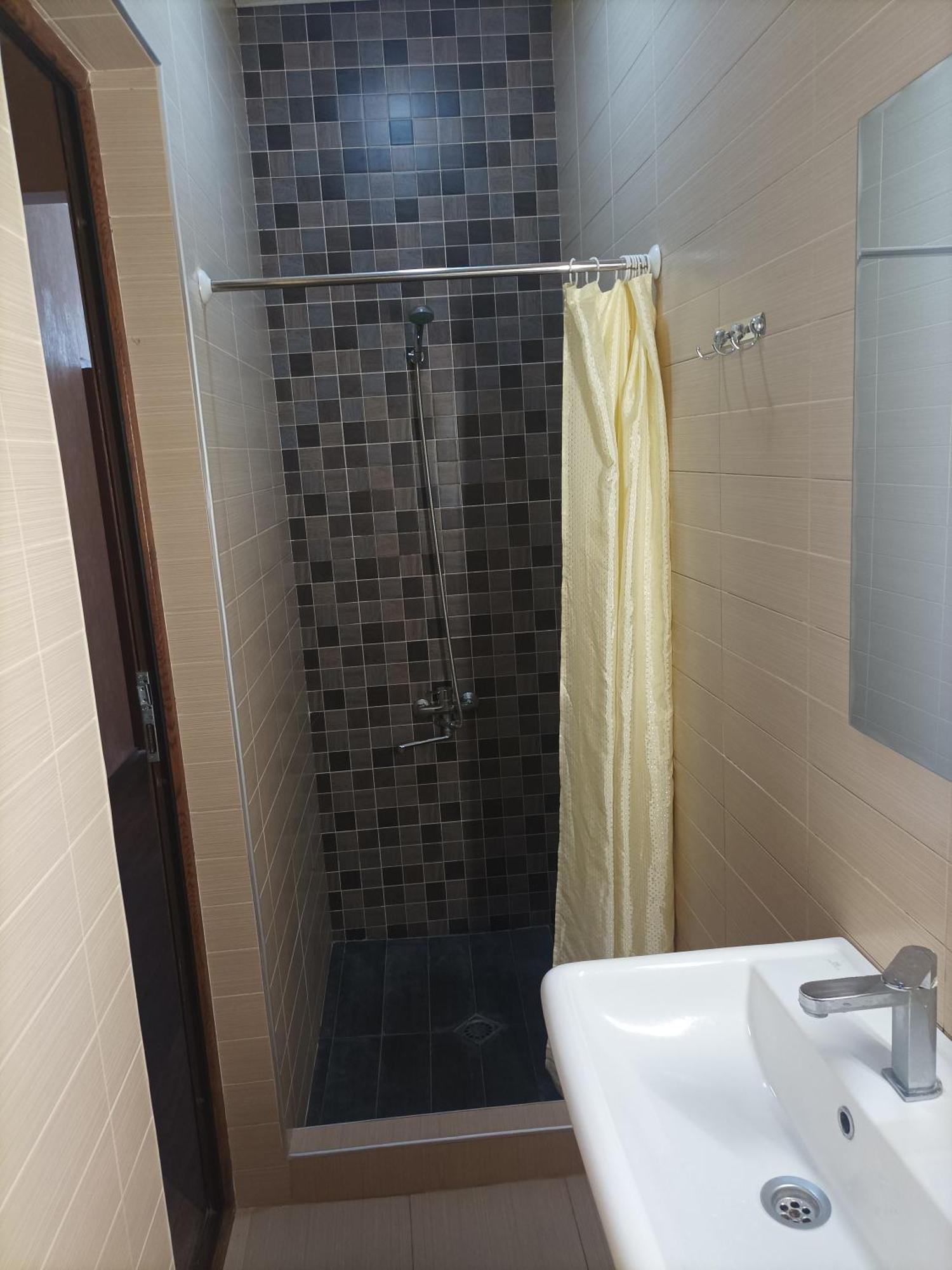 Guest House Casa Borjomi ภายนอก รูปภาพ