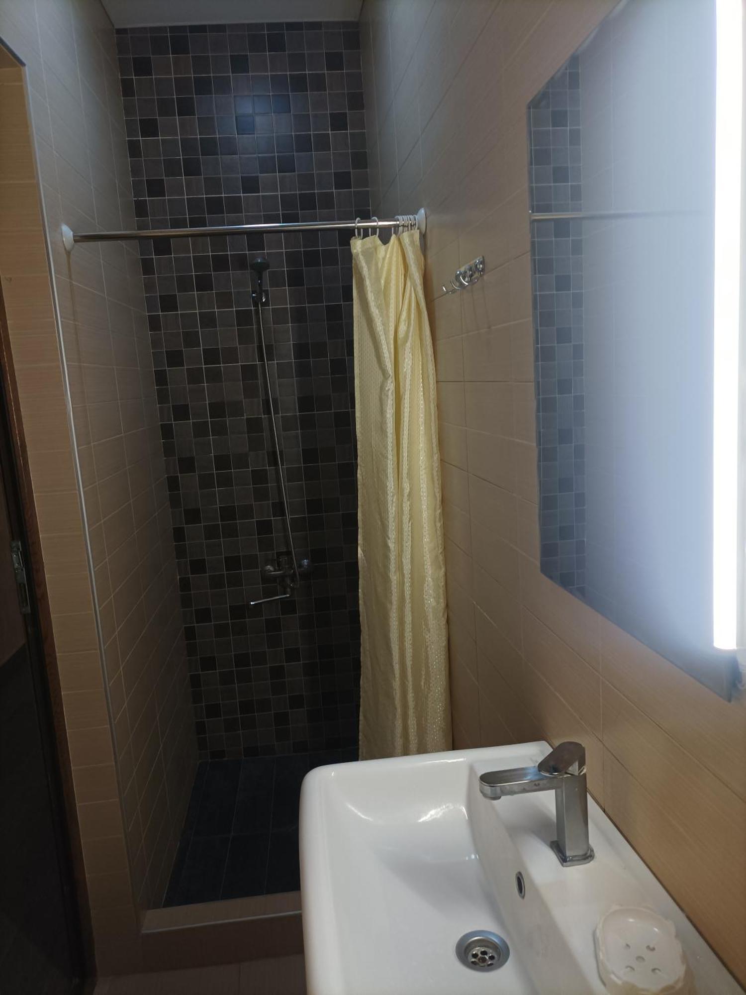 Guest House Casa Borjomi ภายนอก รูปภาพ